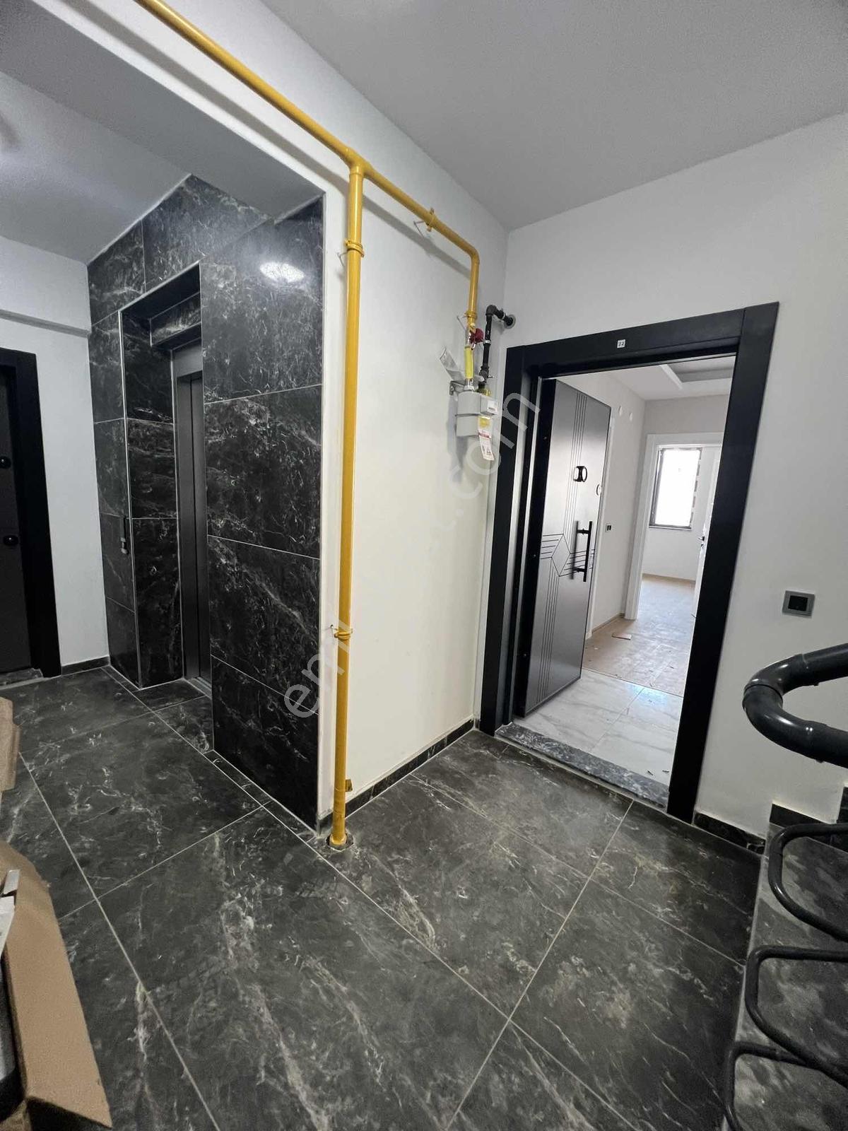 Mevlana | Arakat | Büyük Balkon Kombili | Denize Yakın 1+1 - Görsel 4