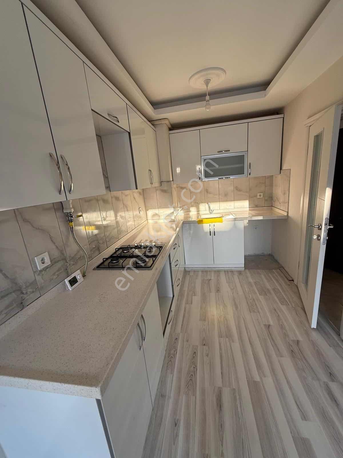 Gömeç Kemalpaşa Hastane Ve Okul Çevresinde Kiralık Daire - Görsel 7