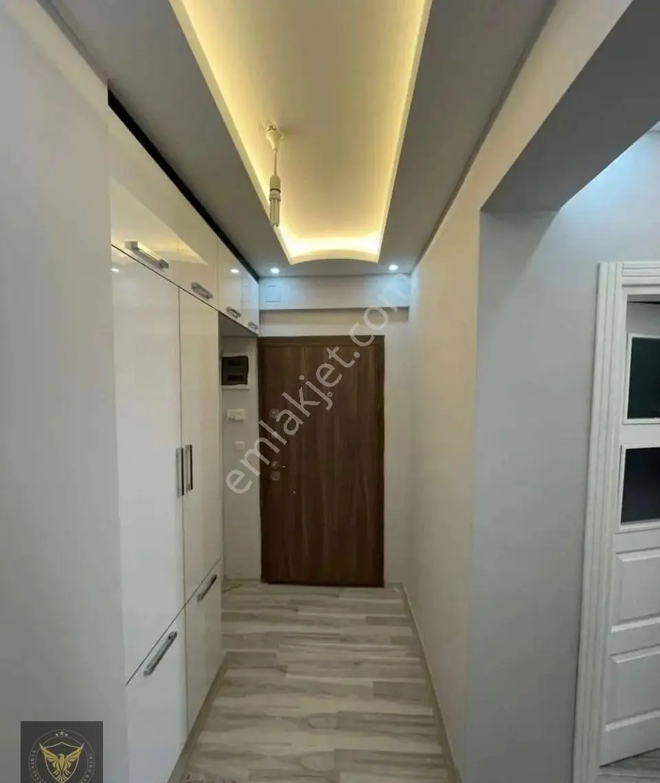 Esenyurt Güzelyurt Mahallesinde Metrobüse Komşu Aile Oturumuna Uygun 2+1 Dairemiz - Görsel 3