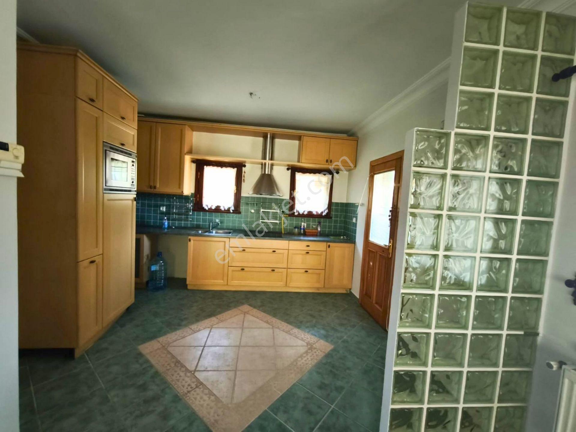 Alemdağ Çamlıkent Sitesi 4+1 Kiralık Villa - Görsel 17