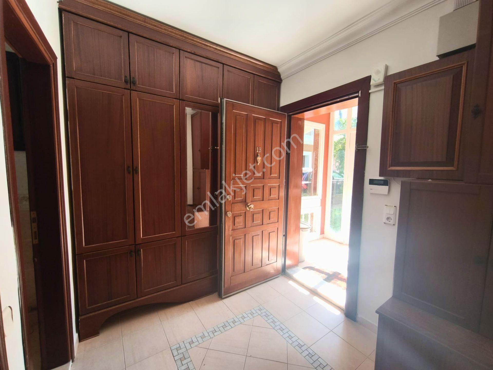Alemdağ Çamlıkent Sitesi 4+1 Kiralık Villa - Görsel 10