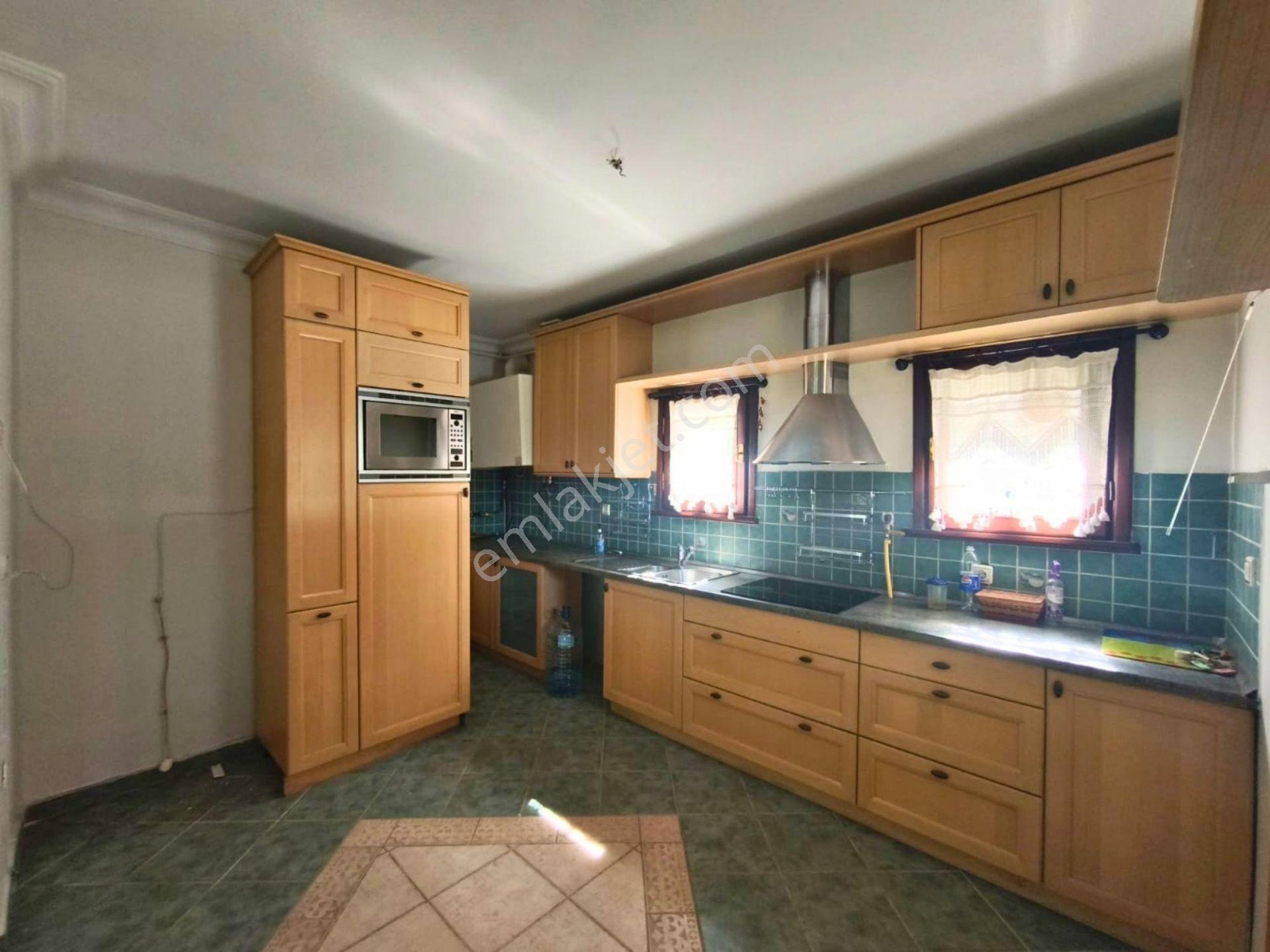 Alemdağ Çamlıkent Sitesi 4+1 Kiralık Villa - Görsel 16