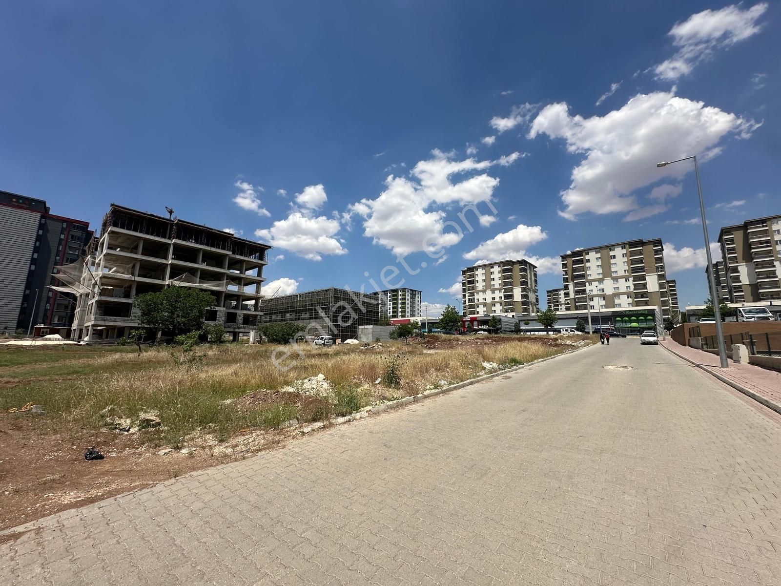 World İlkevim'den Ataşehir'de Yola Sıfır Satılık Arsa - Görsel 14