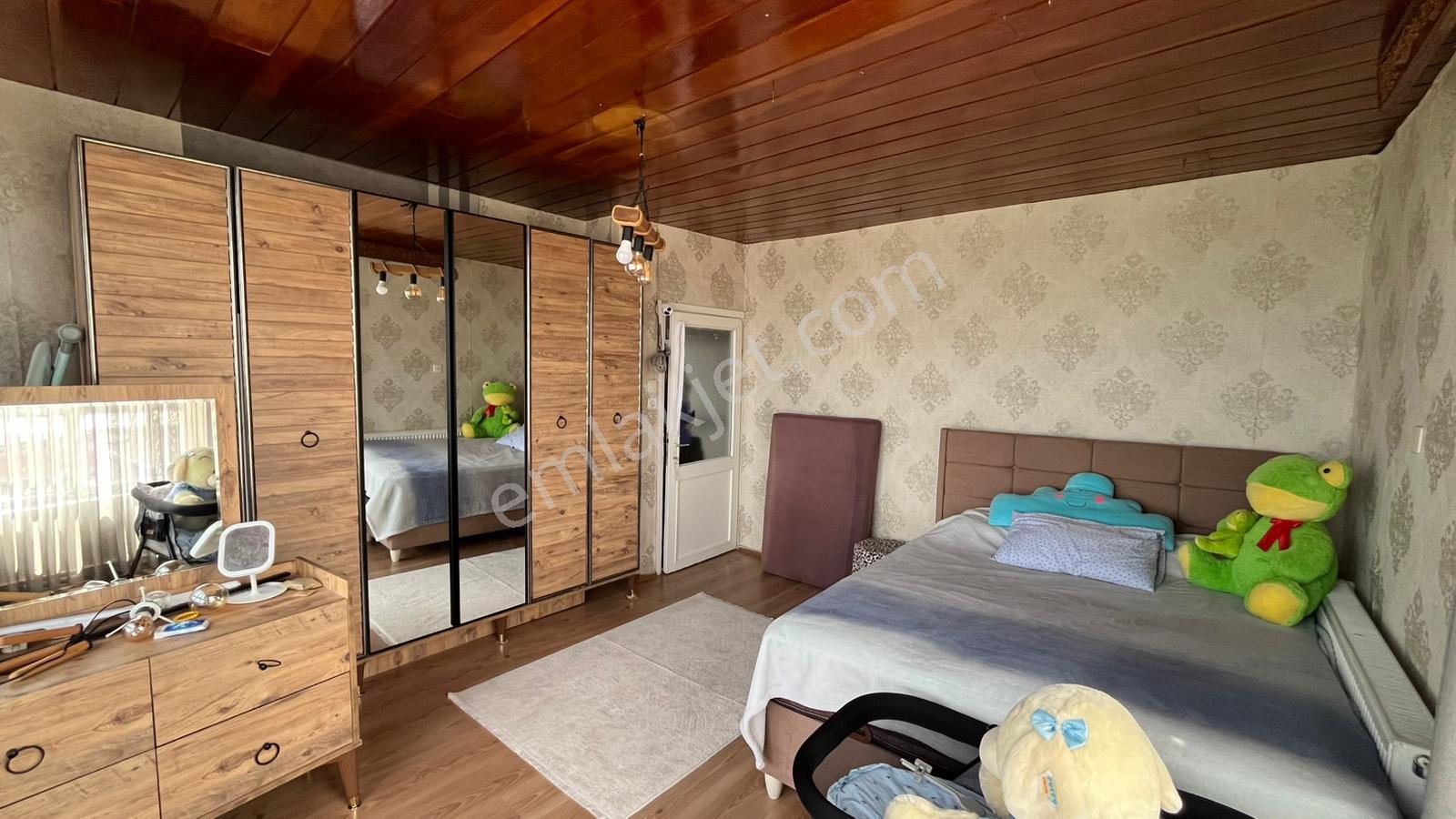 Maltepe Yalı Mahallesi'nde Katta Tek, Panoramik Adalar Ve Deniz Manzaralı Özel 3+1 Daire - Görsel 18