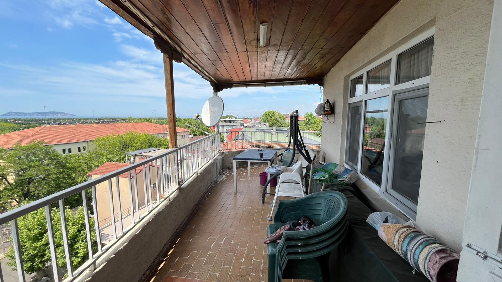 Maltepe Yalı Mahallesi'nde Katta Tek, Panoramik Adalar Ve Deniz Manzaralı Özel 3+1 Daire - Görsel 24