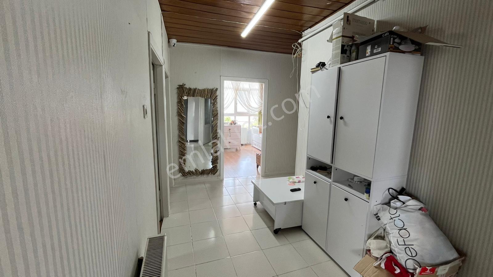 Maltepe Yalı Mahallesi'nde Katta Tek, Panoramik Adalar Ve Deniz Manzaralı Özel 3+1 Daire - Görsel 25