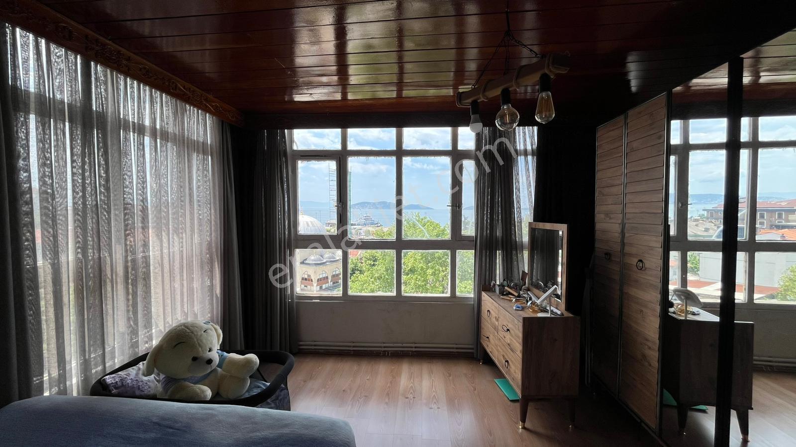Maltepe Yalı Mahallesi'nde Katta Tek, Panoramik Adalar Ve Deniz Manzaralı Özel 3+1 Daire - Görsel 16