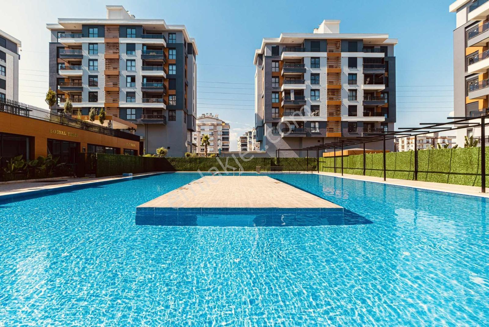 Argın Resıdence'ta En İyi Cephe Havuz & Şehir Manzaralı 3+1 - Görsel 18