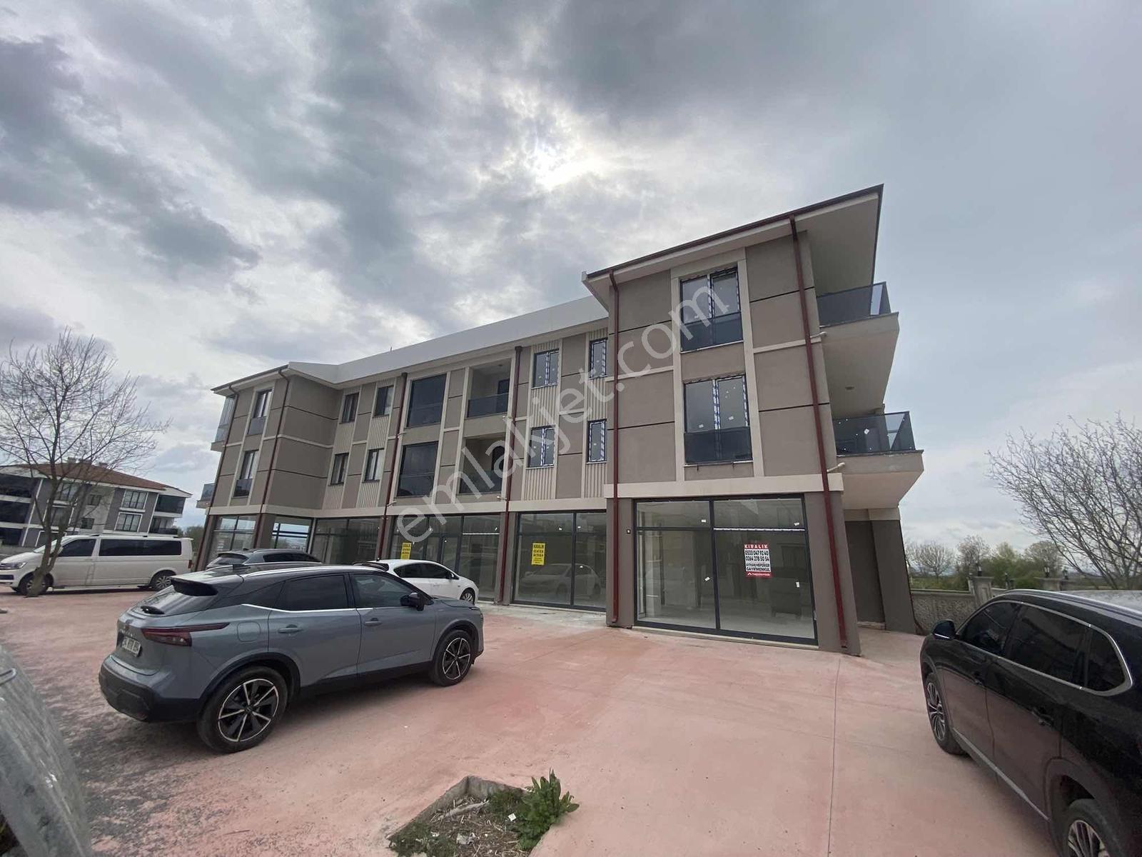 Adapazarı Maya Okulları Arkası Kiralık 255m²kapalı &220m² Bahçe - Görsel 6