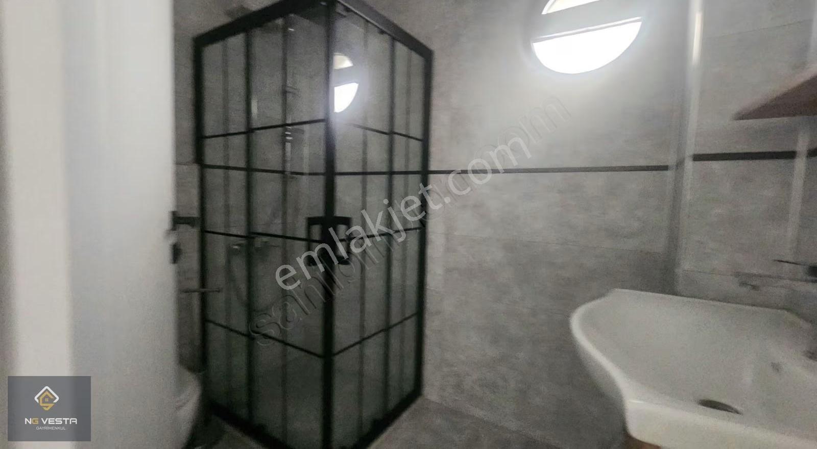 Deniz Manzaralı Bahçeli 4+1 Kiralık Villa - Görsel 26