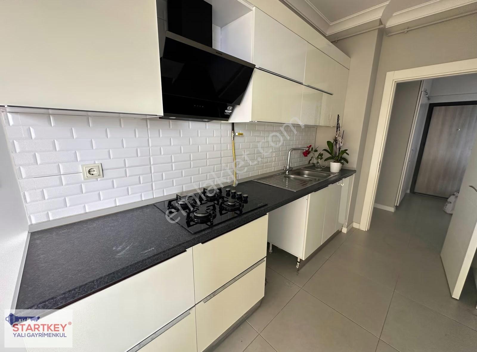 Çiğlide Havuzlu Site İçinde Deniz Manzaralı Kiralık 3+1 Daire - Görsel 11