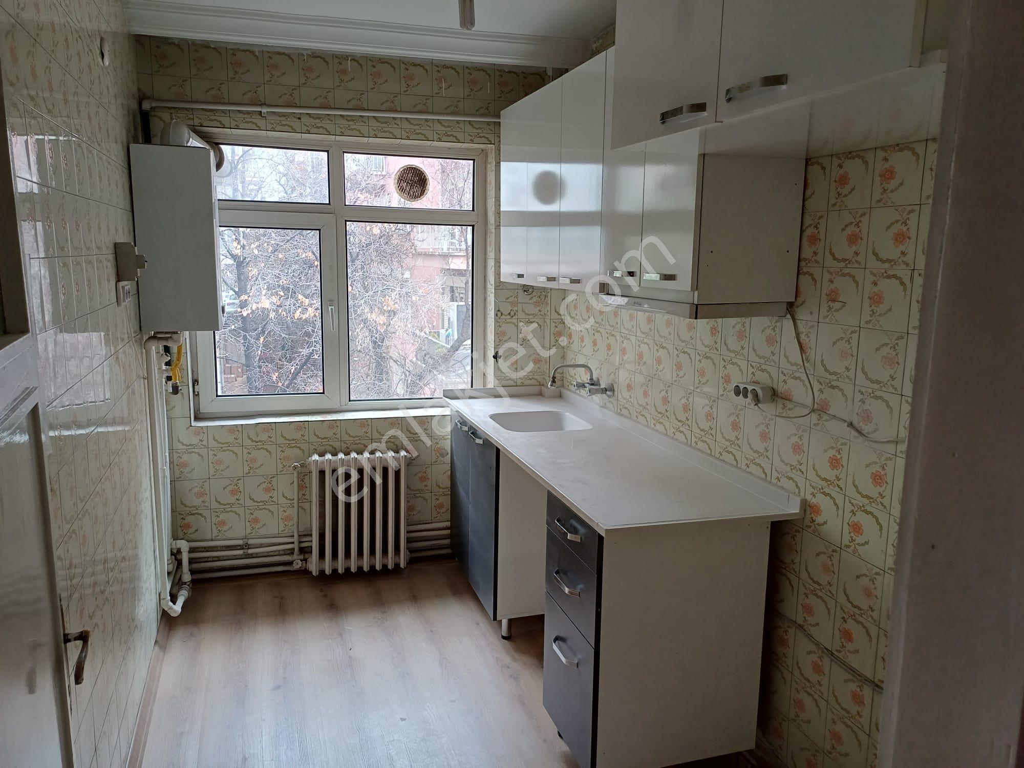 Aşağı Ayrancı Üst Kuzgunda 3.katta 125 M2 3+1 Satılık Boş Daire - Görsel 21