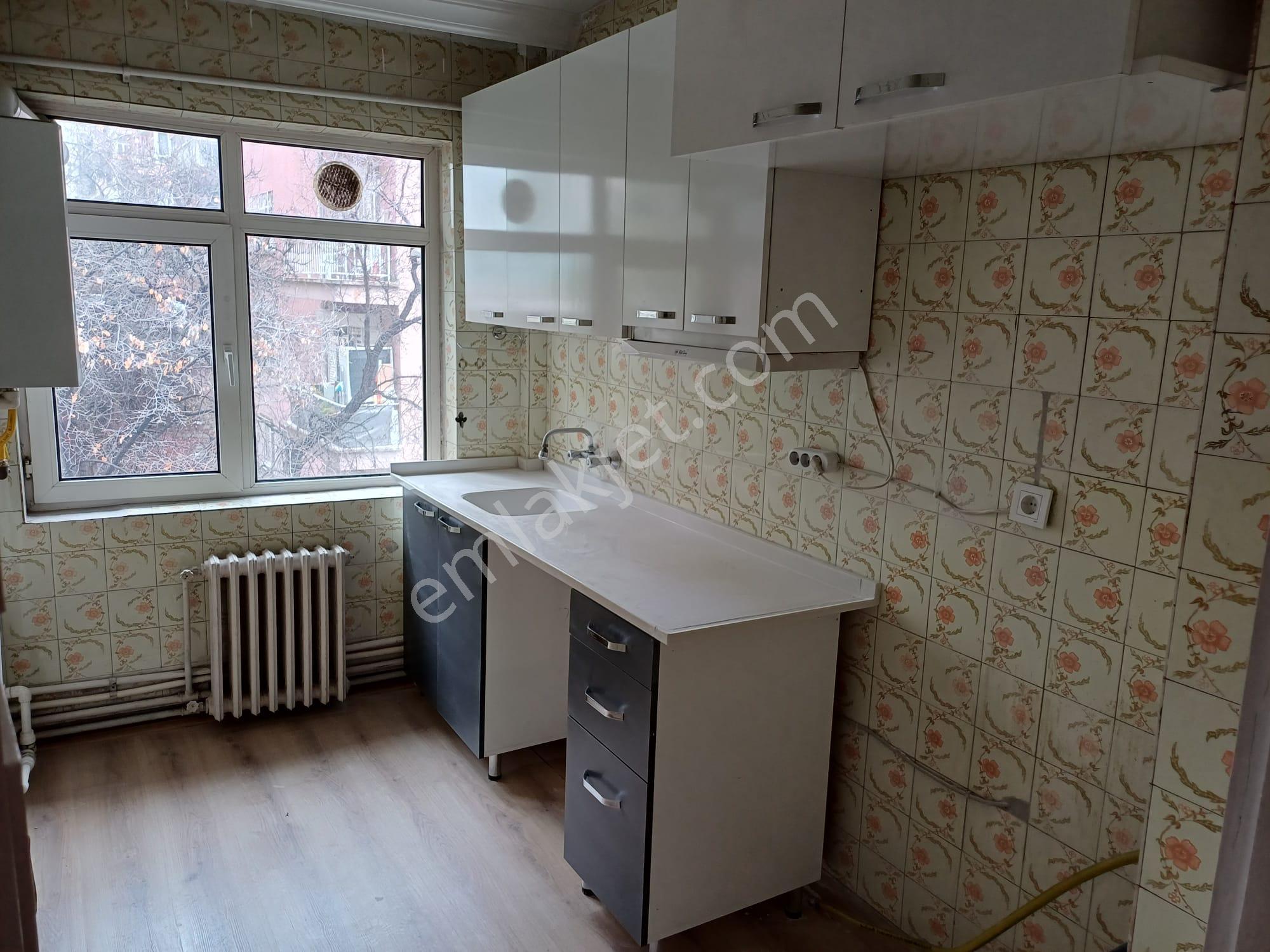 Aşağı Ayrancı Üst Kuzgunda 3.katta 125 M2 3+1 Satılık Boş Daire - Görsel 18