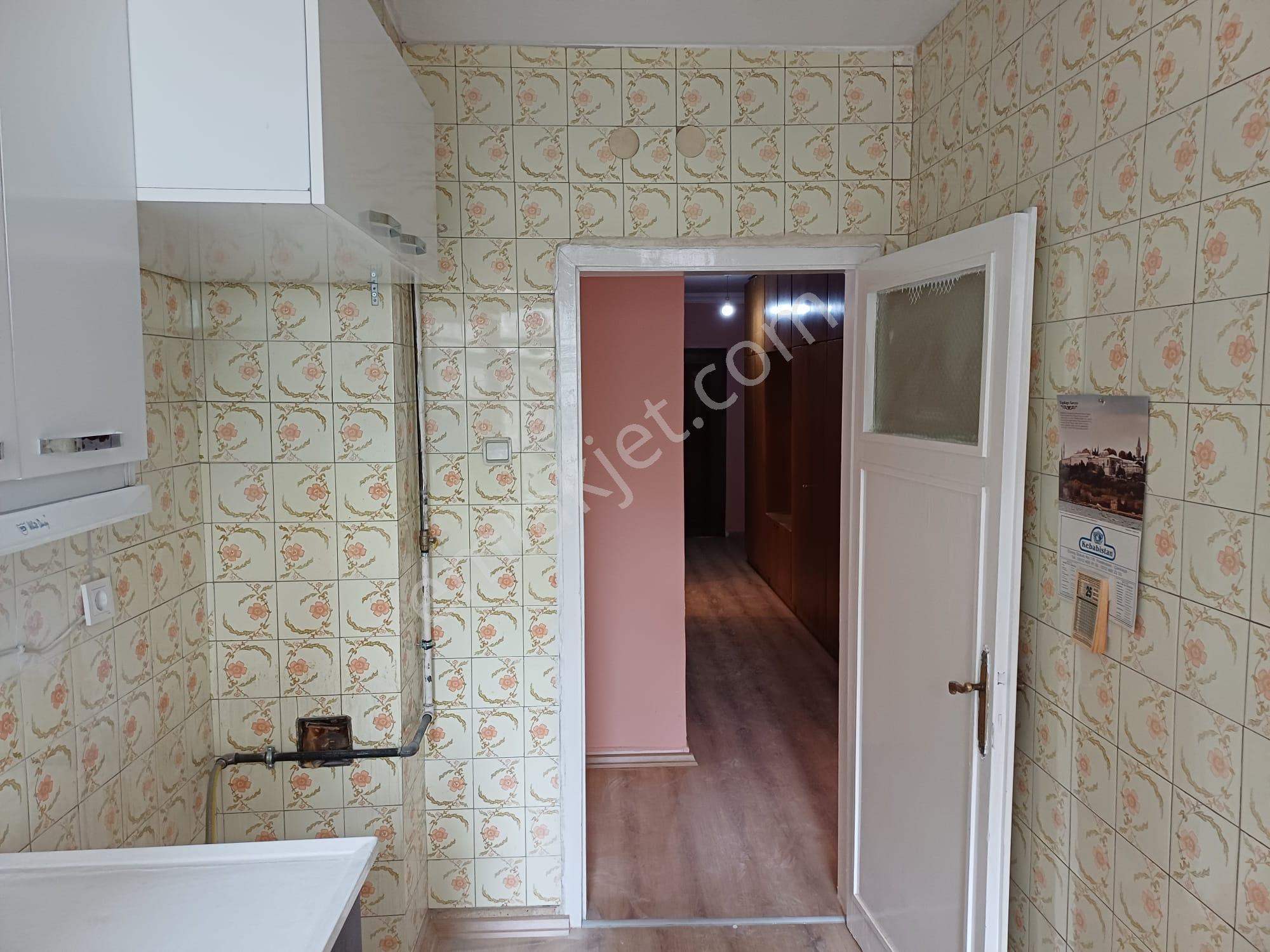 Aşağı Ayrancı Üst Kuzgunda 3.katta 125 M2 3+1 Satılık Boş Daire - Görsel 17