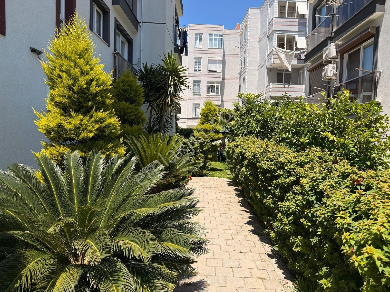 Havuzlu Site İçerisinde Yatırımlık 1+1 Satılık Daire! - Görsel 13