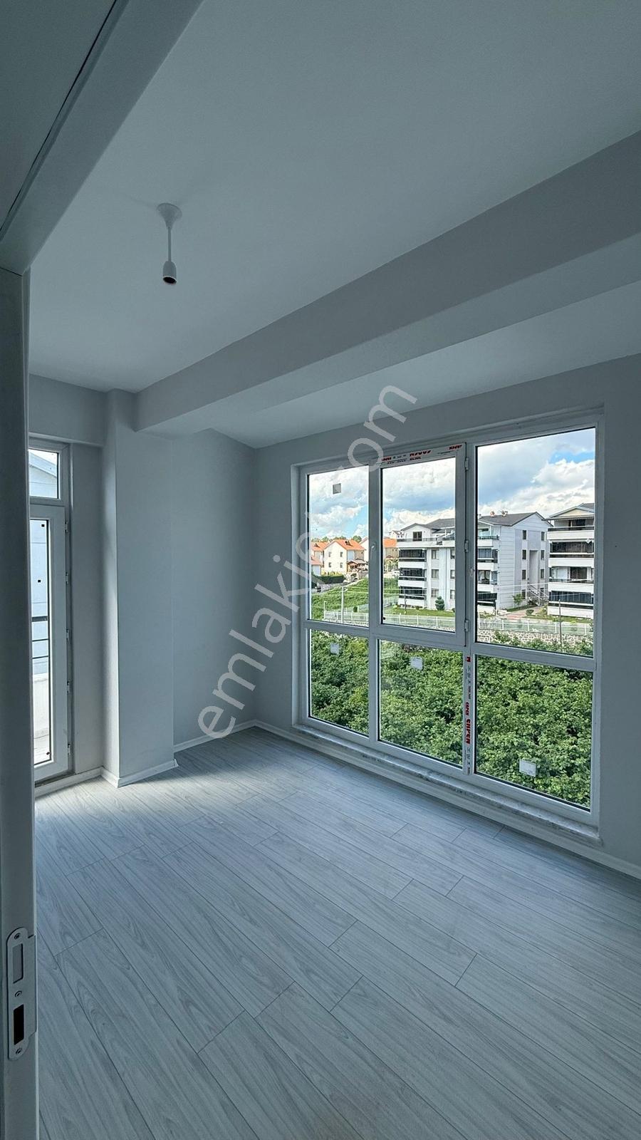 Remax Natural Den Topçularda Satılık Sıfır Çatı Dublex - Görsel 18
