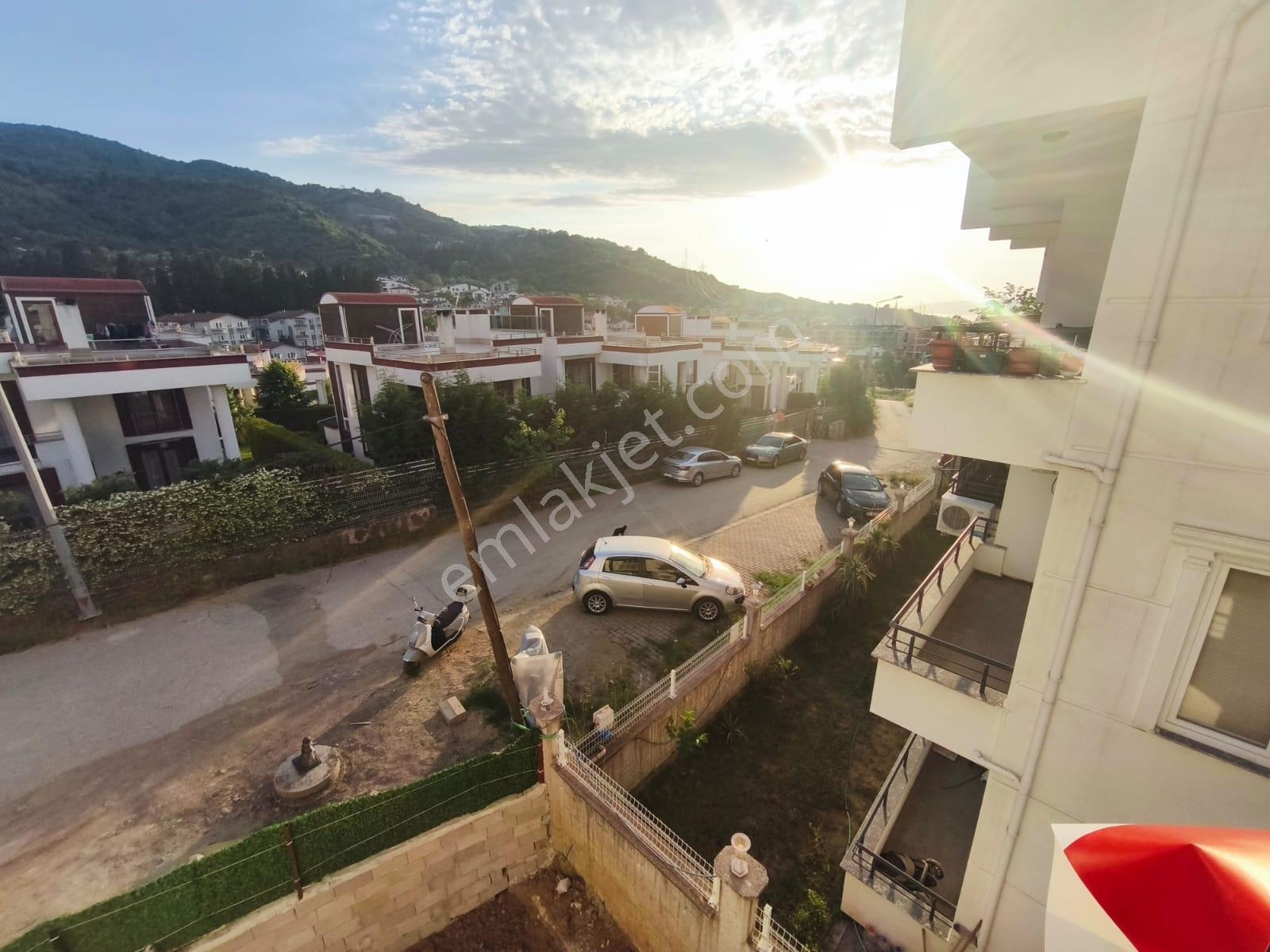 Remax Natural Den Topçularda Satılık Sıfır Çatı Dublex - Görsel 2