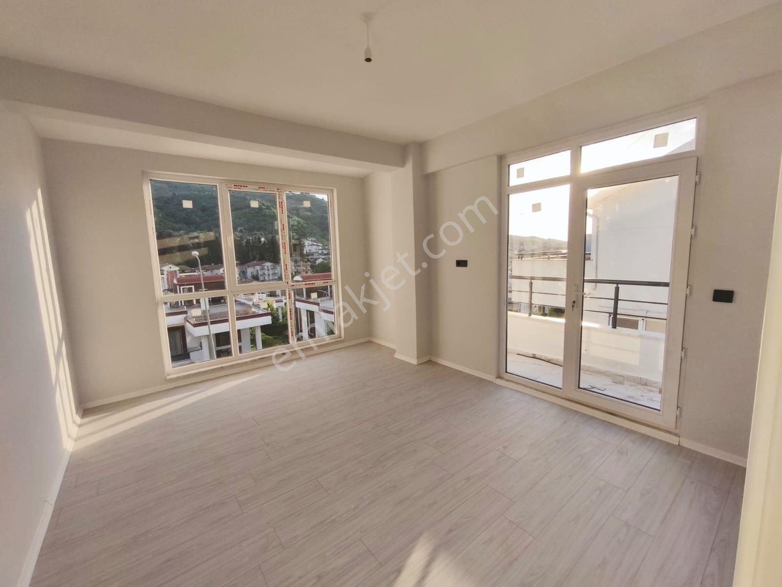 Remax Natural Den Topçularda Satılık Sıfır Çatı Dublex - Görsel 27