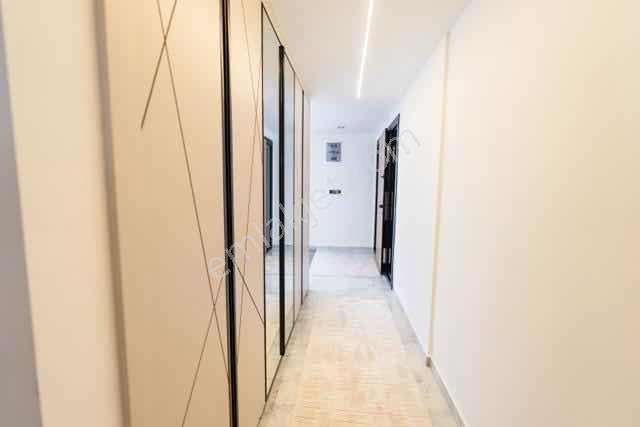 Kuşadası'nda Müstakil Havuzlu Full Eşyalı Satılık 4+1 Villa - Görsel 12