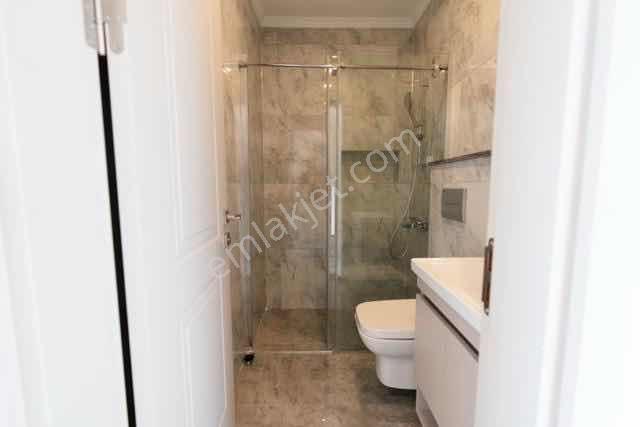 Kuşadası'nda Müstakil Havuzlu Full Eşyalı Satılık 4+1 Villa - Görsel 30