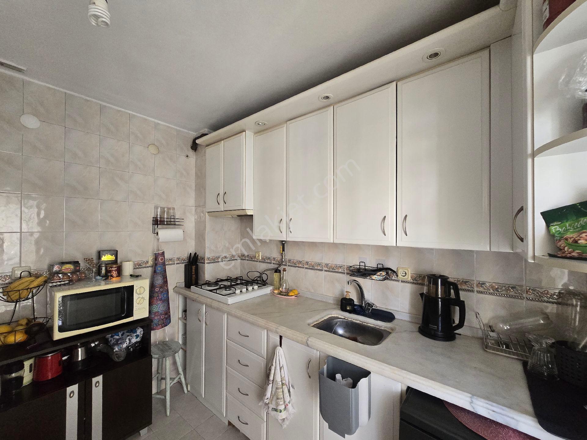 Karşıyaka Bahçelievler Mahallesi'nde Kiralık 3+1 Daire - Görsel 26