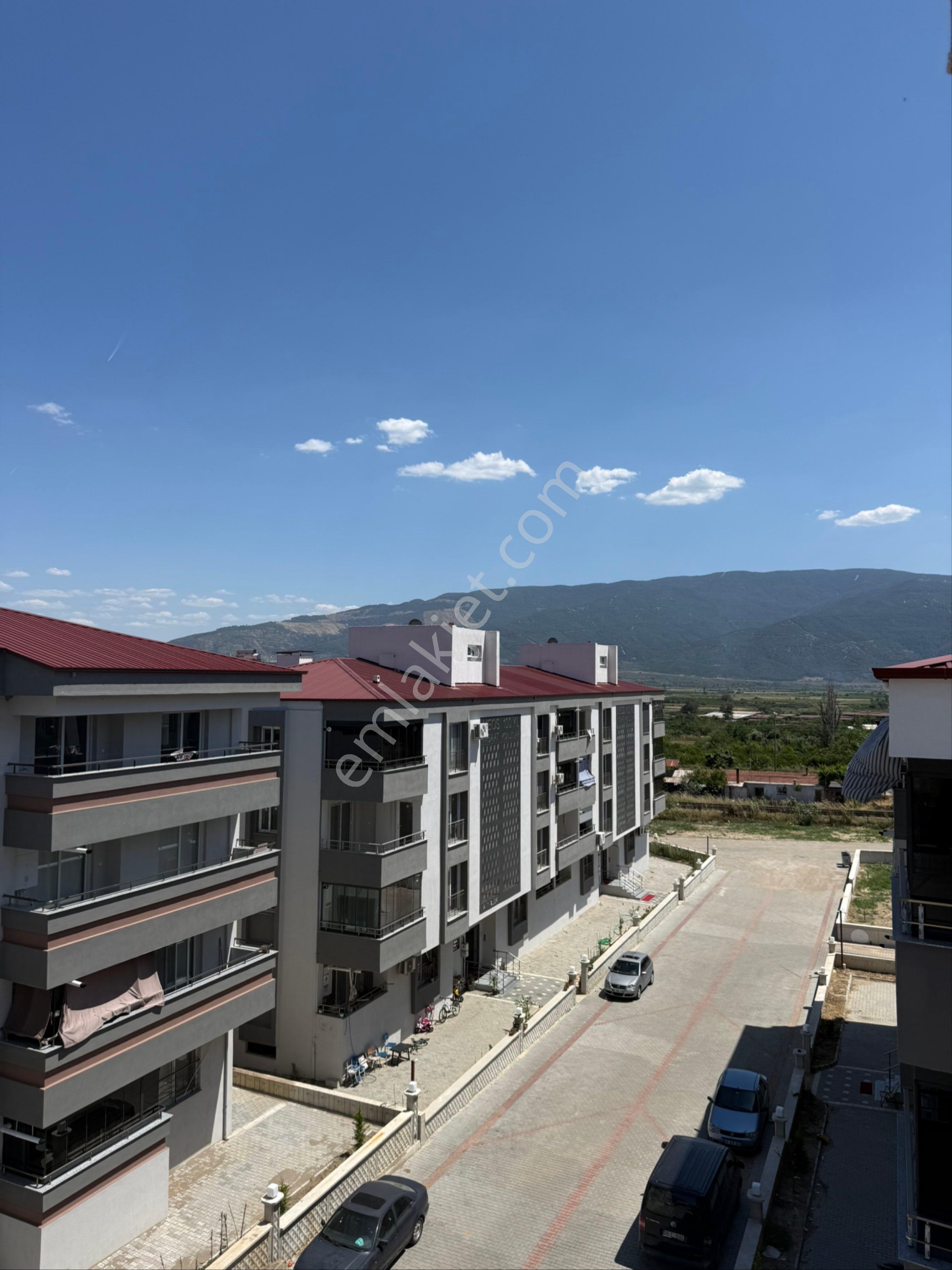 Kuyucak Yeni Mahallede 3+1 Doğalgazlı Kiralık Daire - Görsel 14