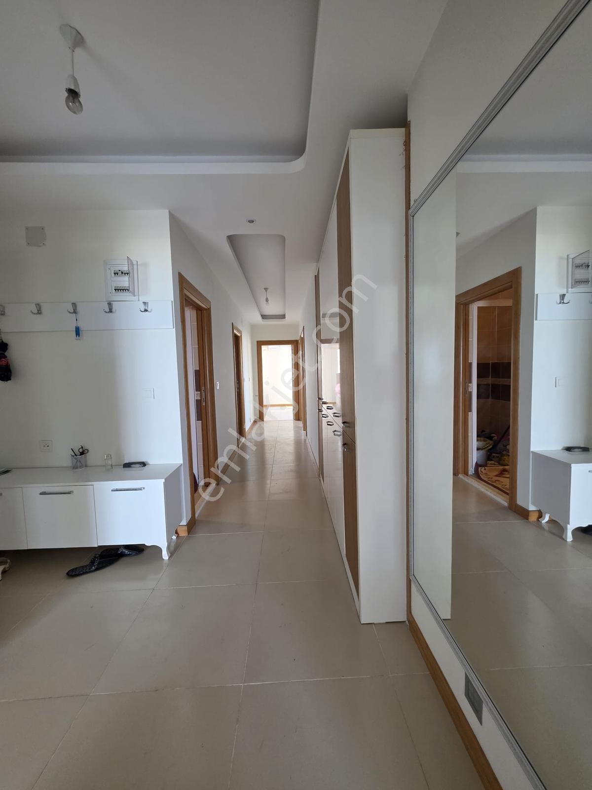 Mersin Erdemli Akdeniz Mah. Denize Sıfır 4+1 Eşyalı Daire - Görsel 33
