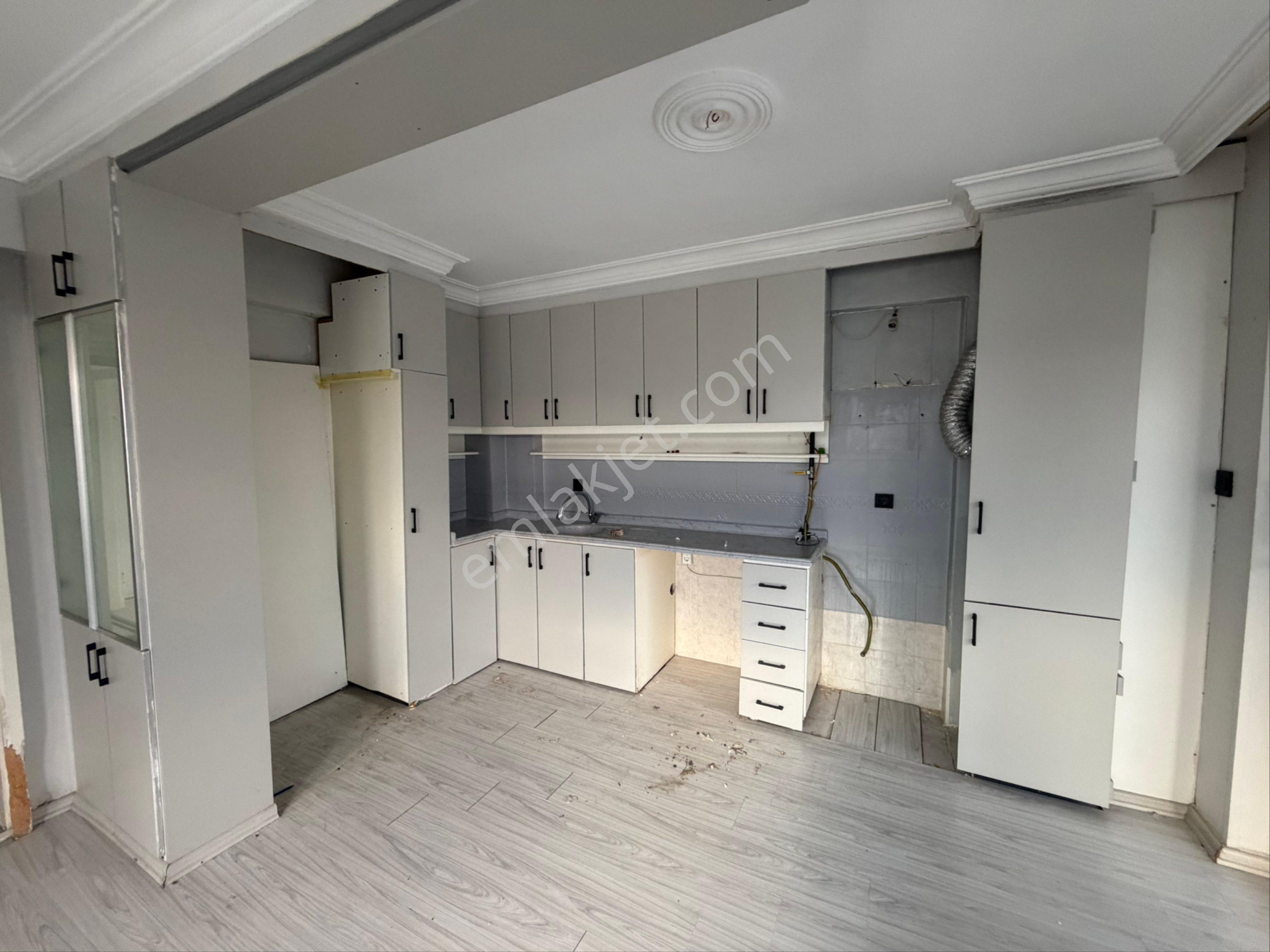 Buca Turyap'tan Merkezi Lokasyonda Site İçi 3+1 Kiralık Daire - Görsel 31