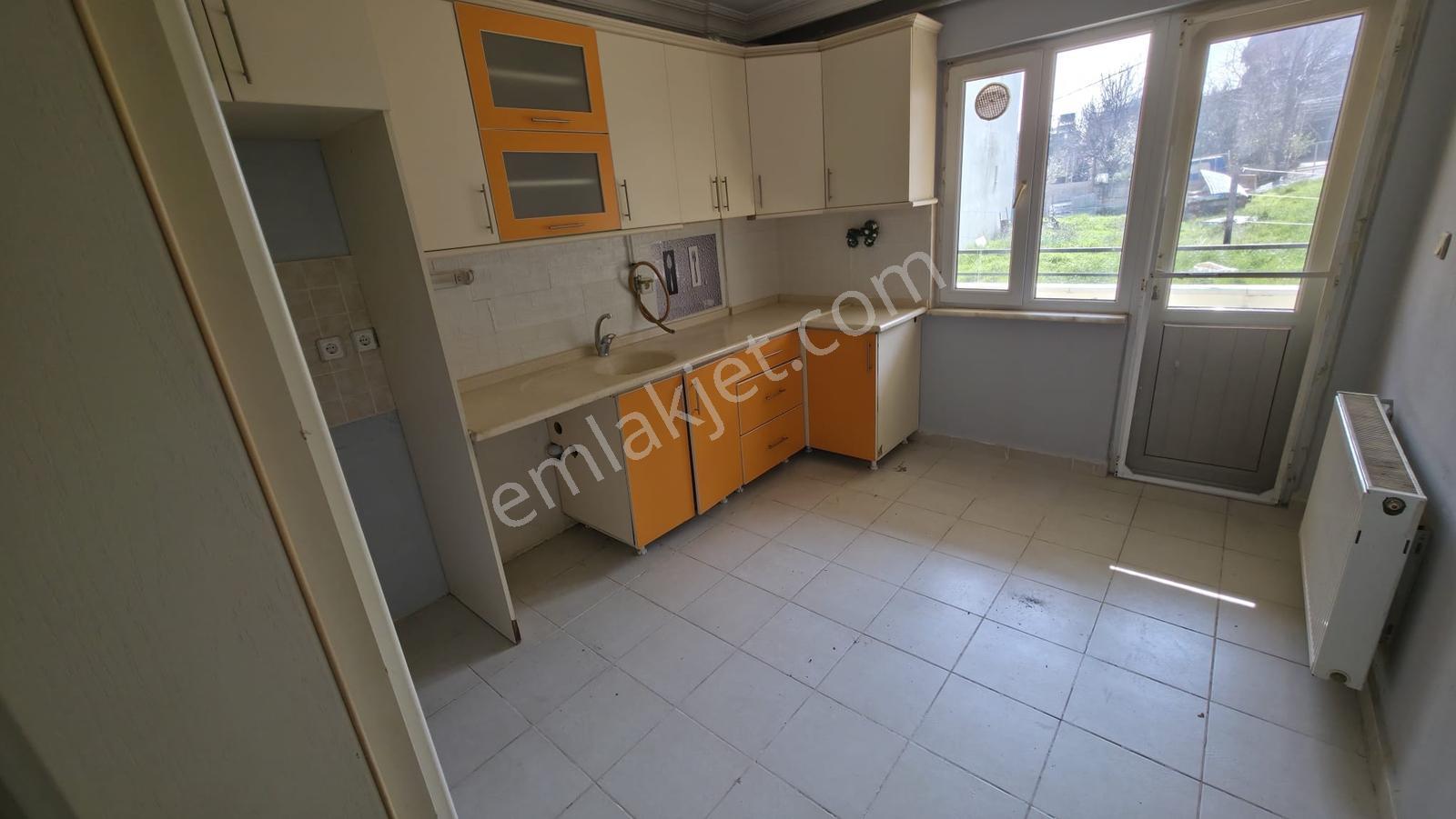 Yıldız Mh.da Kiralık 3+1 Geniş Daire Yeni Fen Lisesi Yakını - Görsel 7