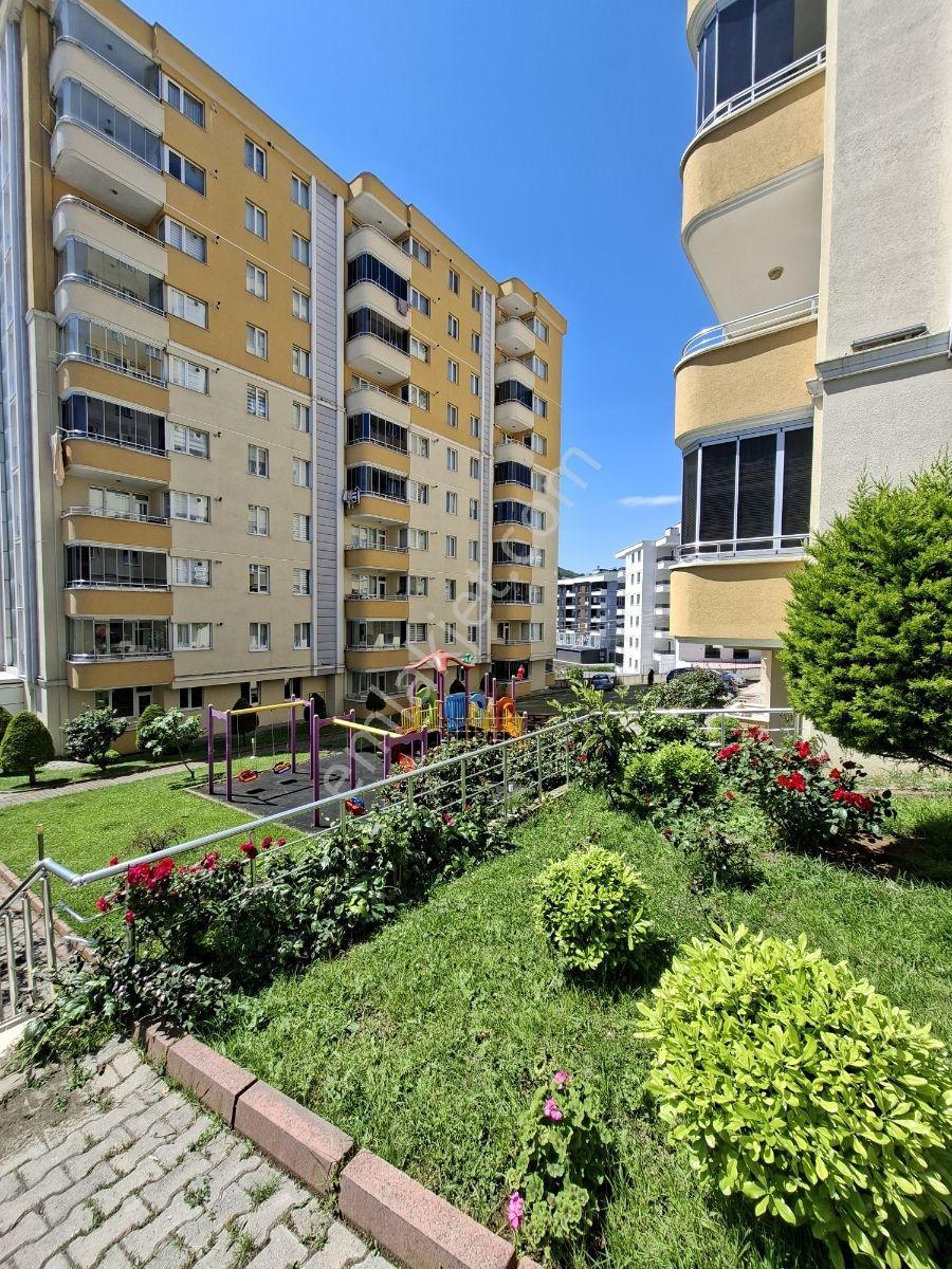 Atakum Körfez'de Site İçerisinde Tramvaya Yakın Kiralık 2+1daire