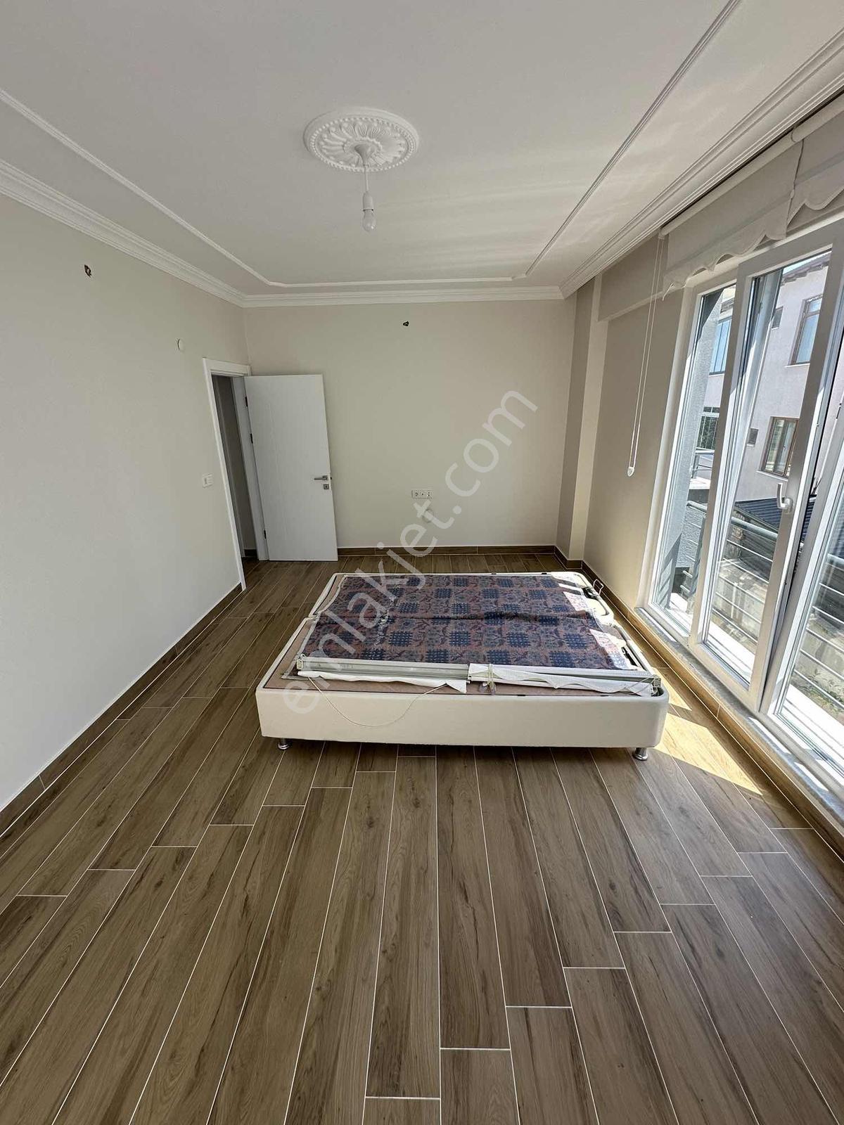 Merkez'de Ara Kat 2+1 Geniş Kullanıma Sahip Kiralık Daire - Görsel 9