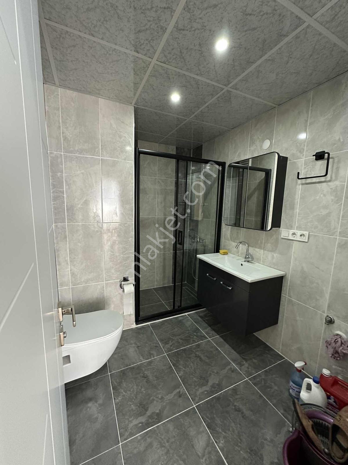 Merkez'de Ara Kat 2+1 Geniş Kullanıma Sahip Kiralık Daire - Görsel 8