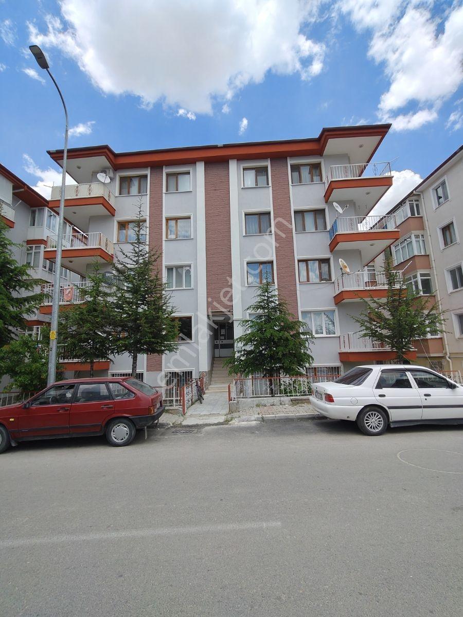 Fatihte Satılık 3+1 Birinci Kat Daire - Görsel 8