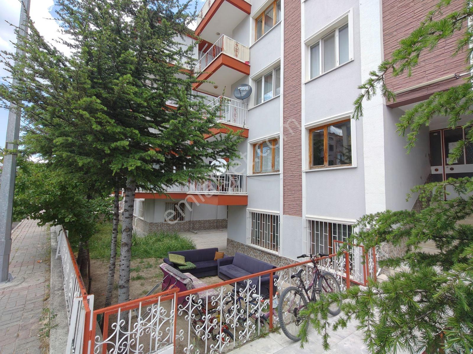 Fatihte Satılık 3+1 Birinci Kat Daire - Görsel 21