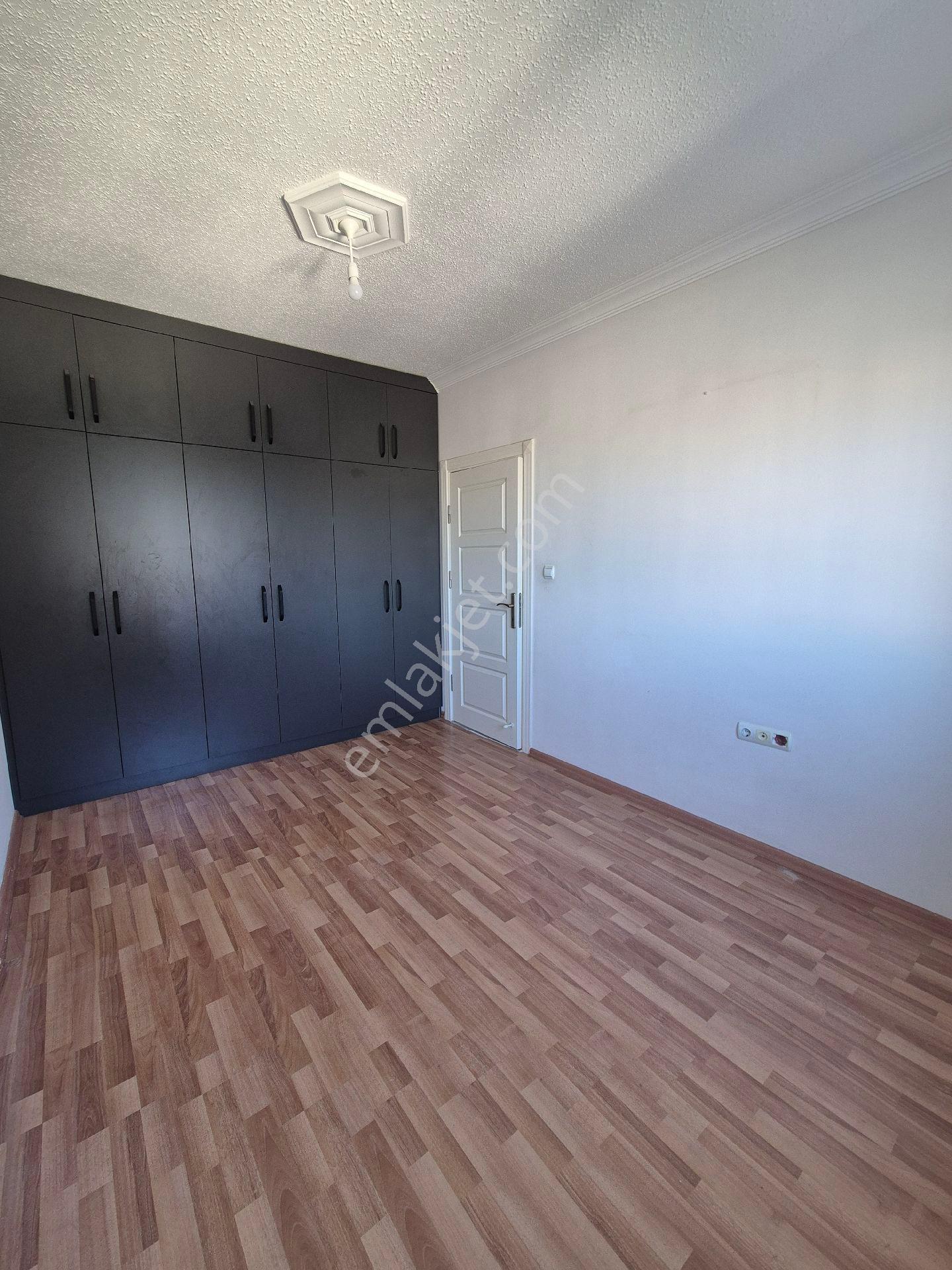 Karacabey Toki'de Kiralık 3+1 Geniş Daire - Görsel 12