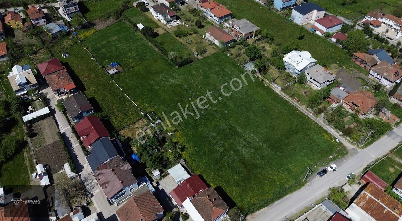 Arifiye Yukarıkirazcada Satılık 1226 M² Konut İmarlı Arsa !!