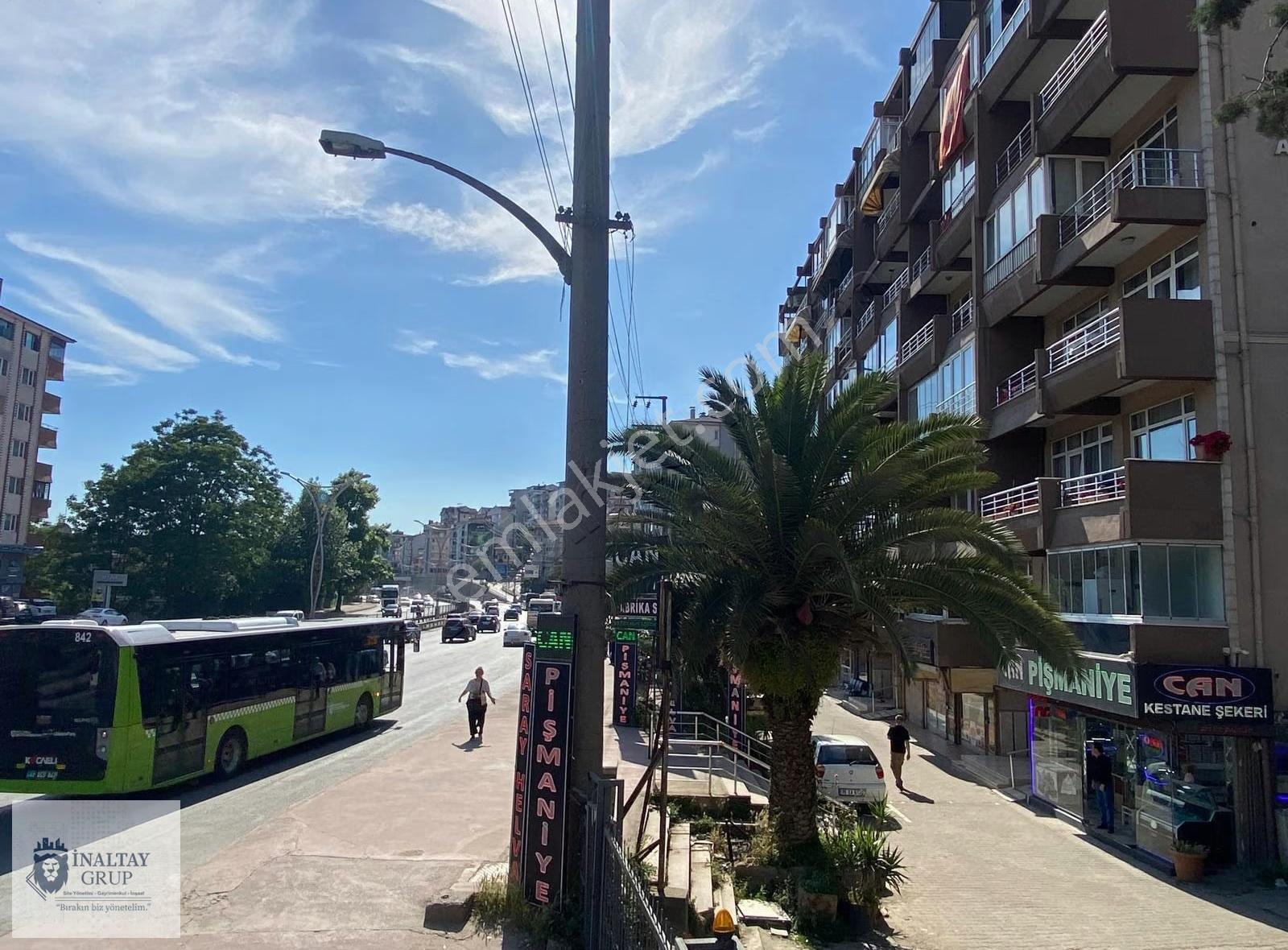 İzmit Yenidoğan Mah. 2+1 Ara Kat Kiralık Daire... - Görsel 2