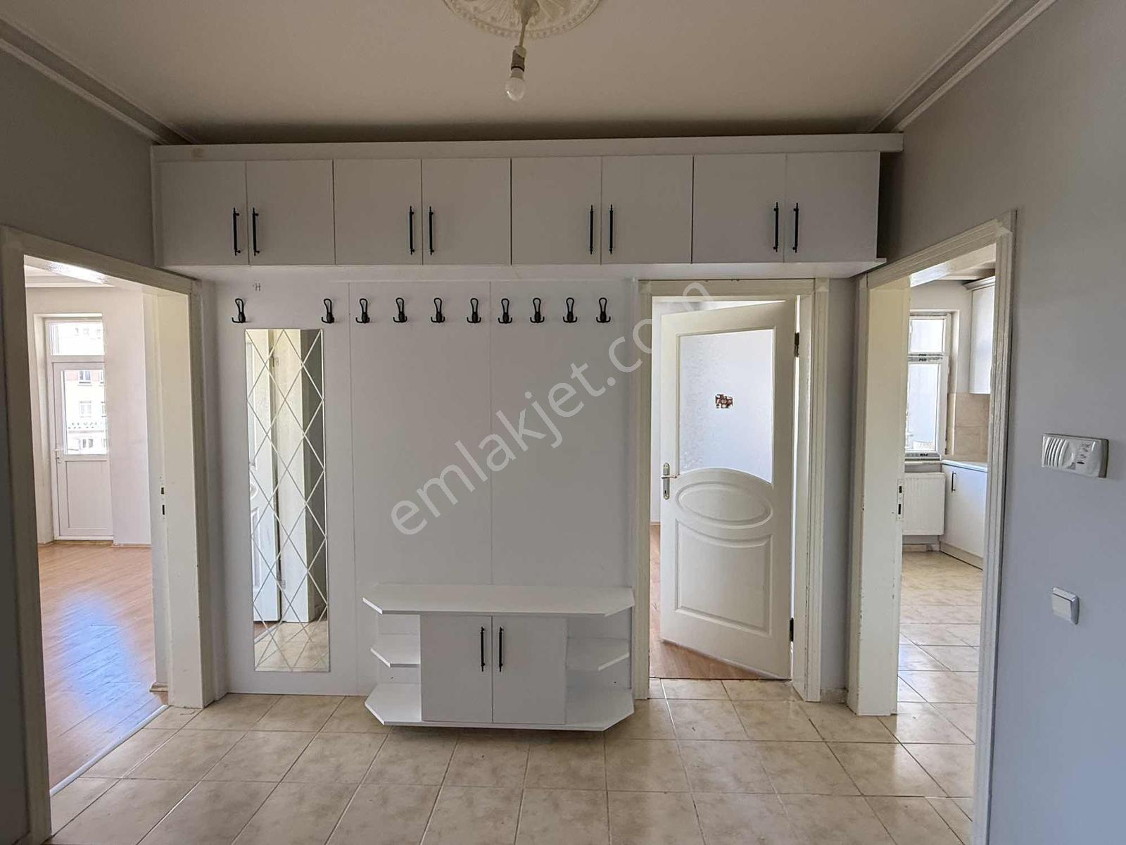 Net Emlaktan Ful Yapılı 3+1 Ara Kat Güney Cephe Kombili Daire - Görsel 16