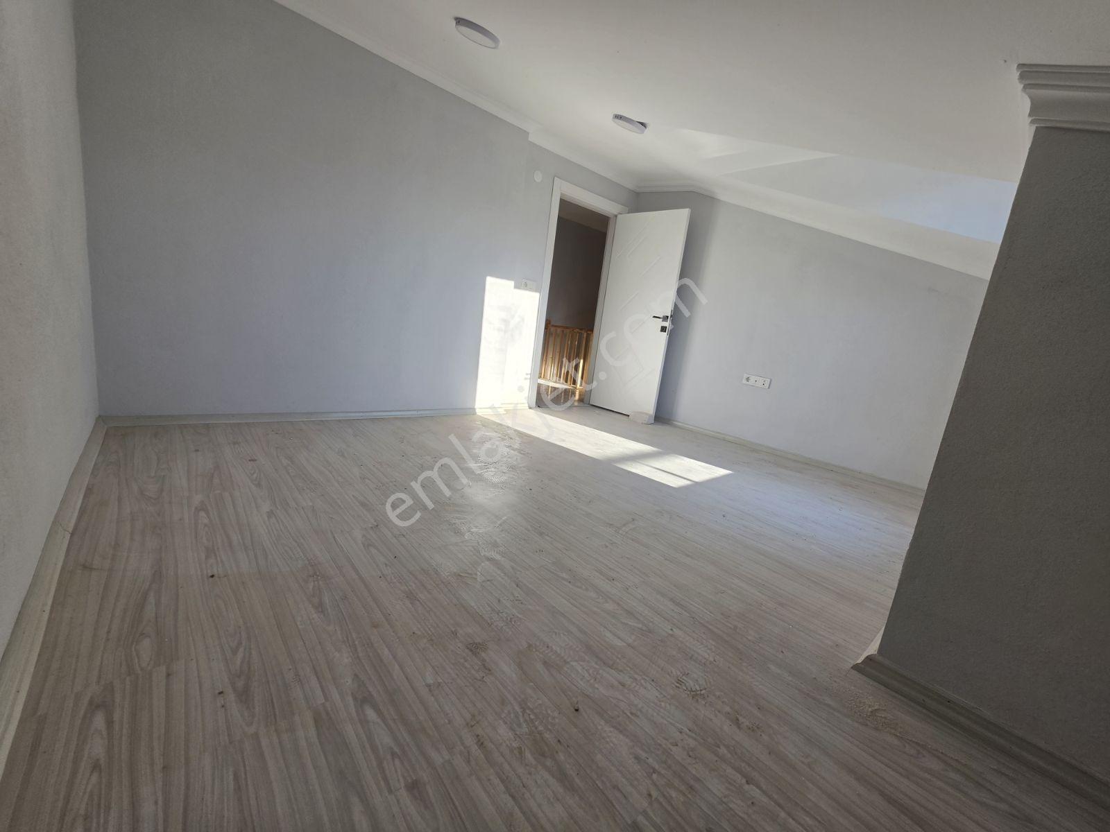 Satılık 4+2 Meydan Konumlu Ön Cephe Dubleks Daire - Görsel 20