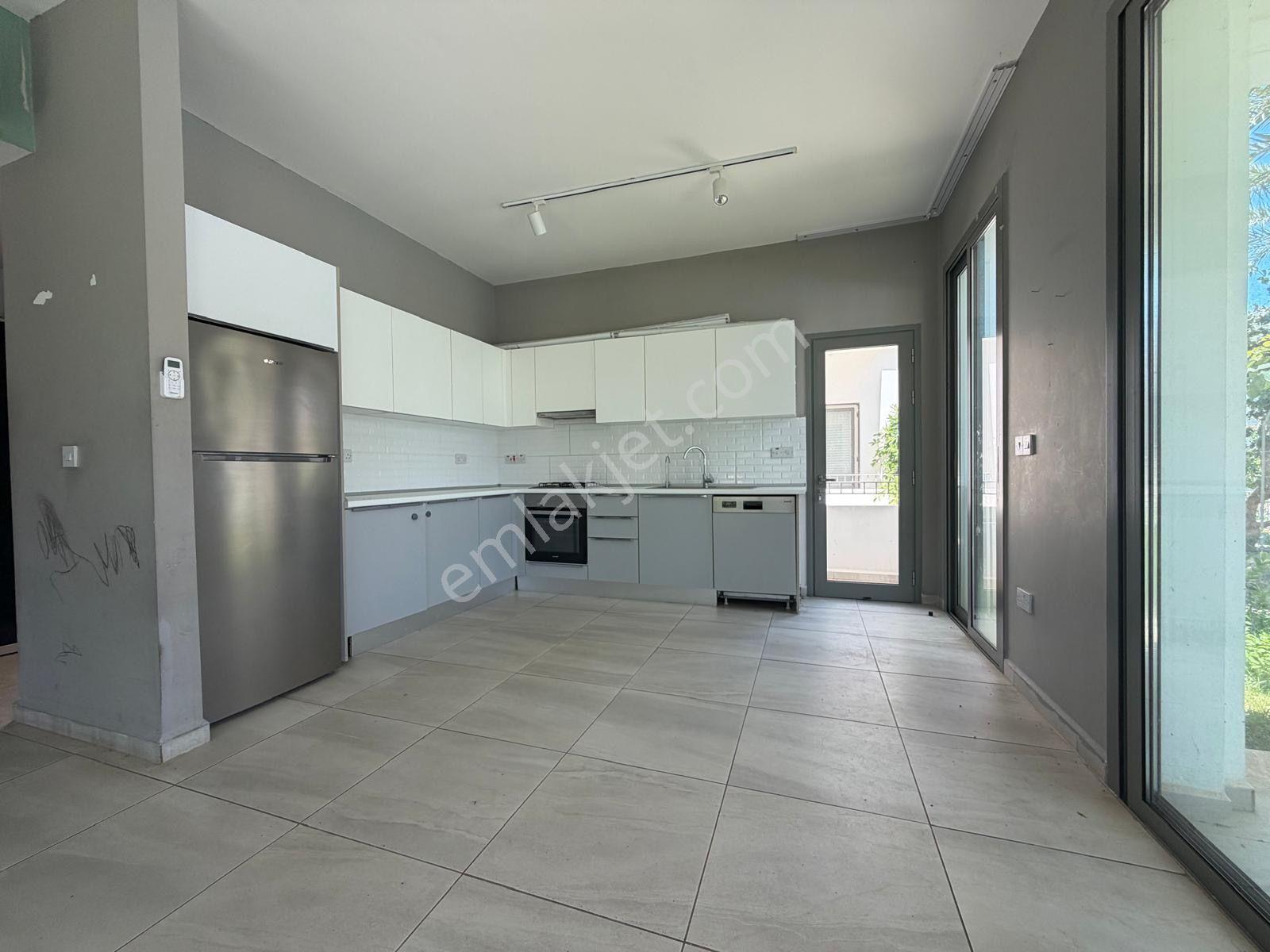 Girne Alsancak Kıbrıs Town Houses Satılık 2+1 Daire - Görsel 6