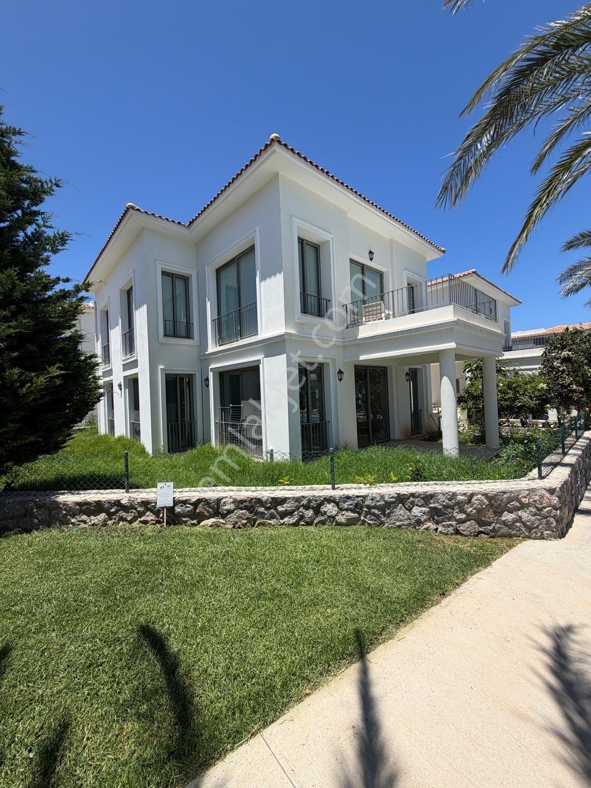 Girne Alsancak Kıbrıs Town Houses Satılık 2+1 Daire - Görsel 2
