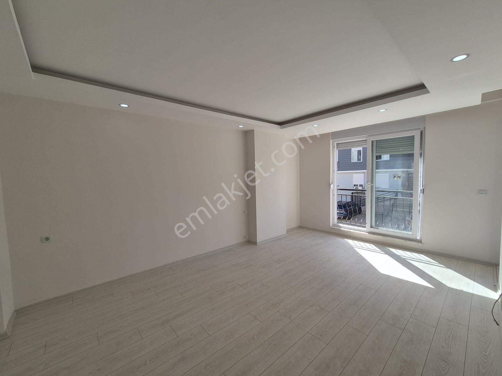 Erenköyde Sıfır 4+2 Daire (tek Tapu 2 Tane 2+1) Araç Takaslı - Görsel 10