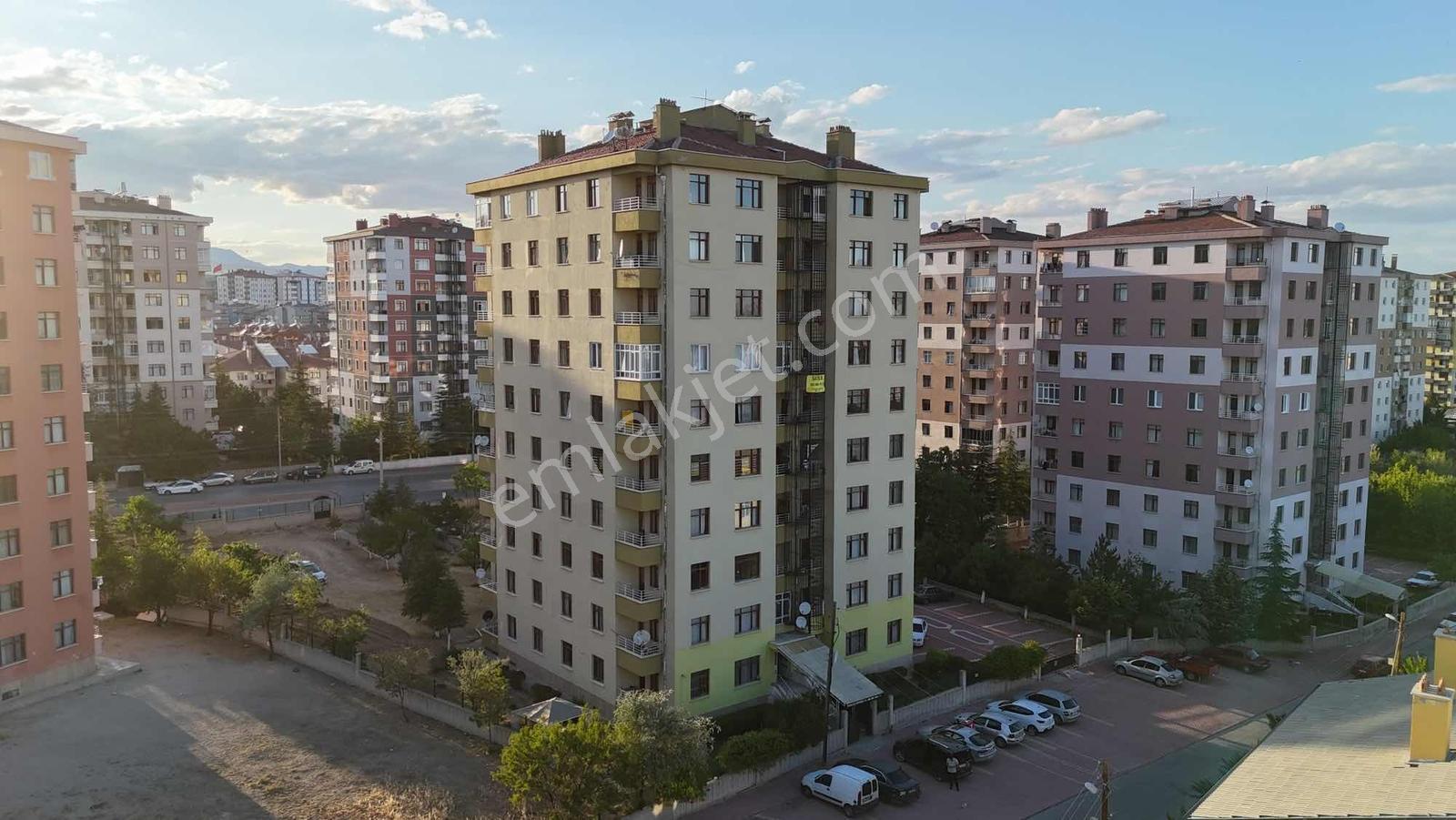 Net Emlaktan Mesaj Cad Üzeri 2+1 Ara Kat Güney Cephe - Görsel 34