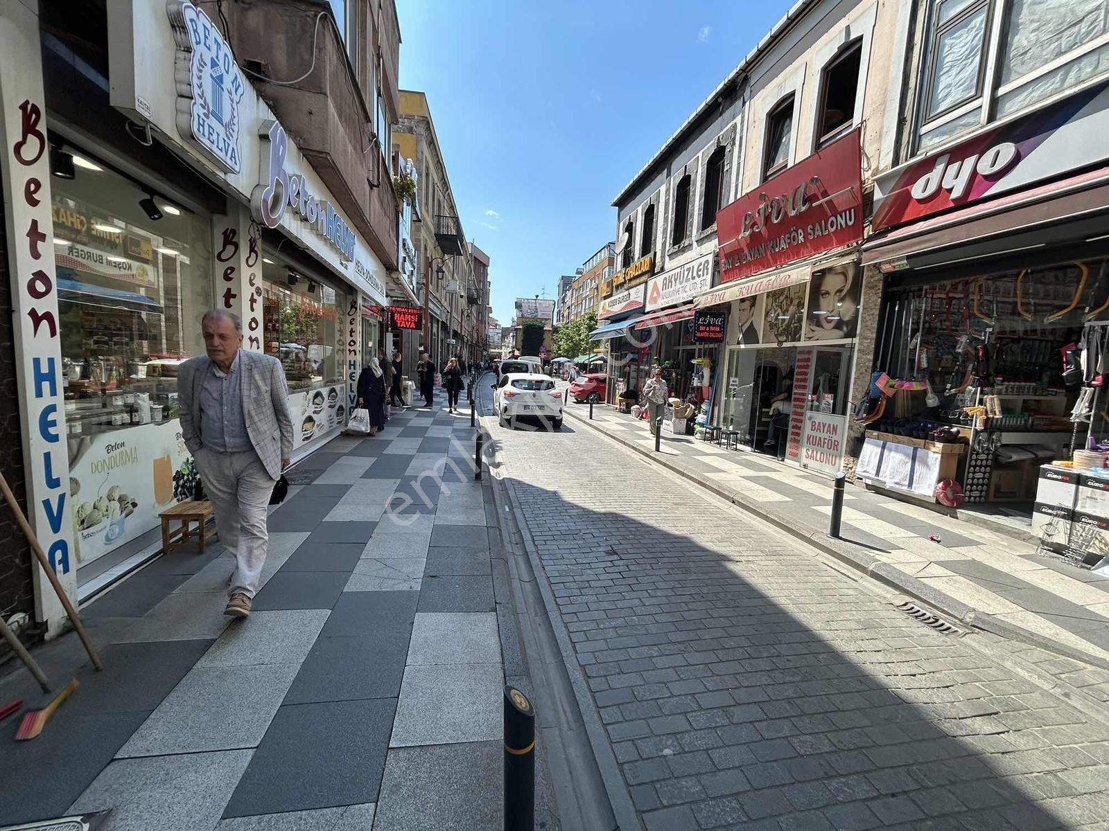 Altın Emlak Trabzon Meydan Kiralık Galarili Dükkan - Görsel 9