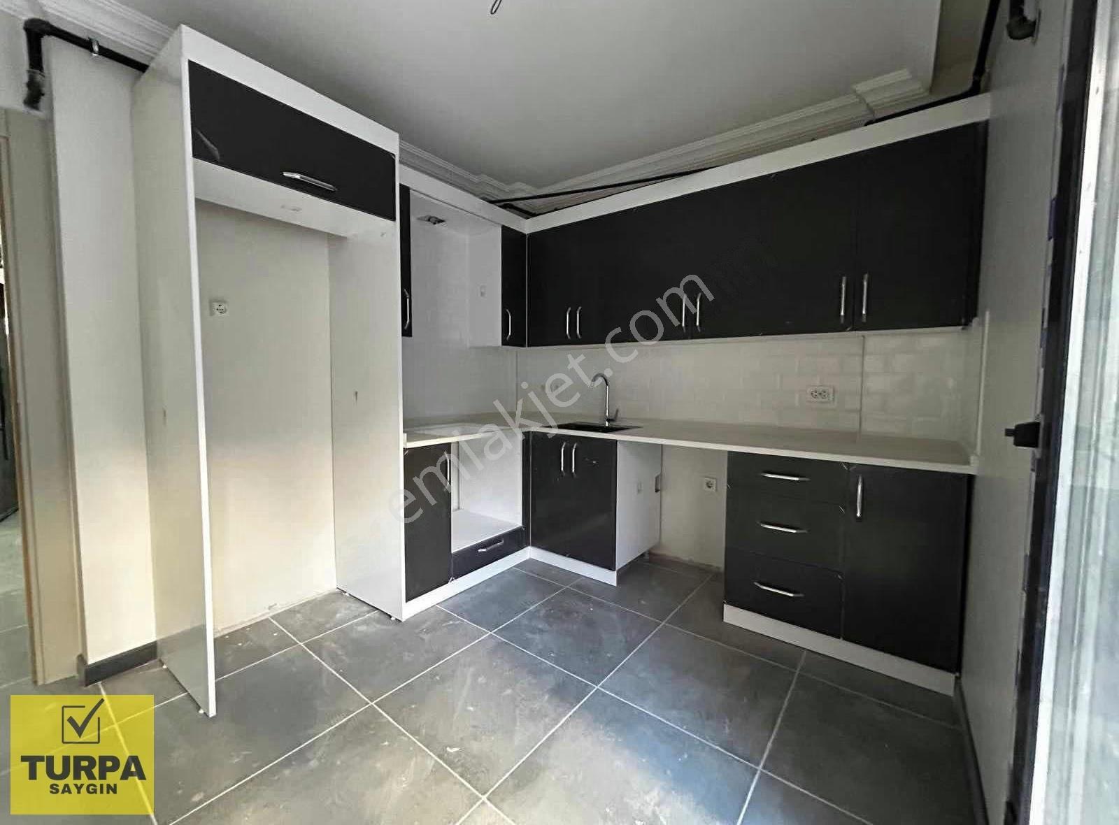 Koop Meydan'da Ege Yaşam Hast. 5dk Ebeveny Bny,asansör Lüx 3+1
