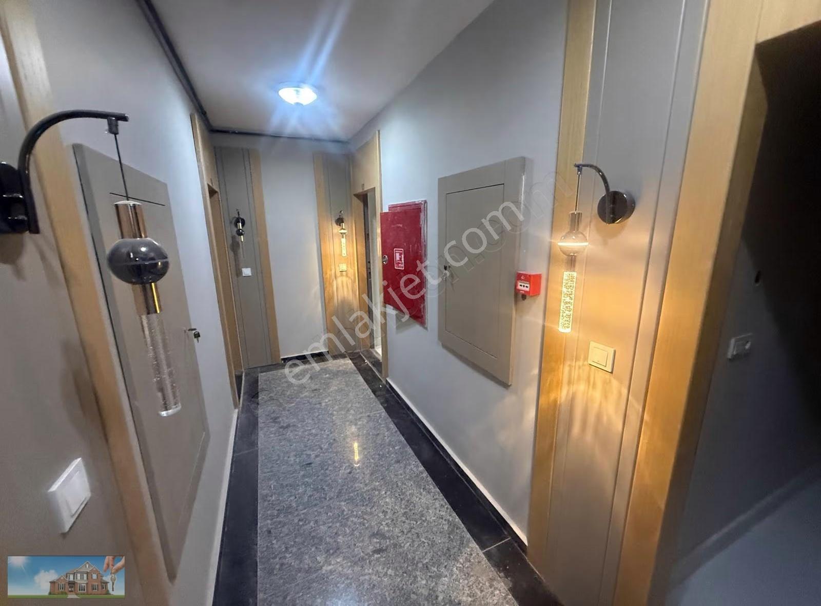 Barış'tan Site İçerisinde Göl-deniz Manzaralı Lüks 3+1 Daire - Görsel 19