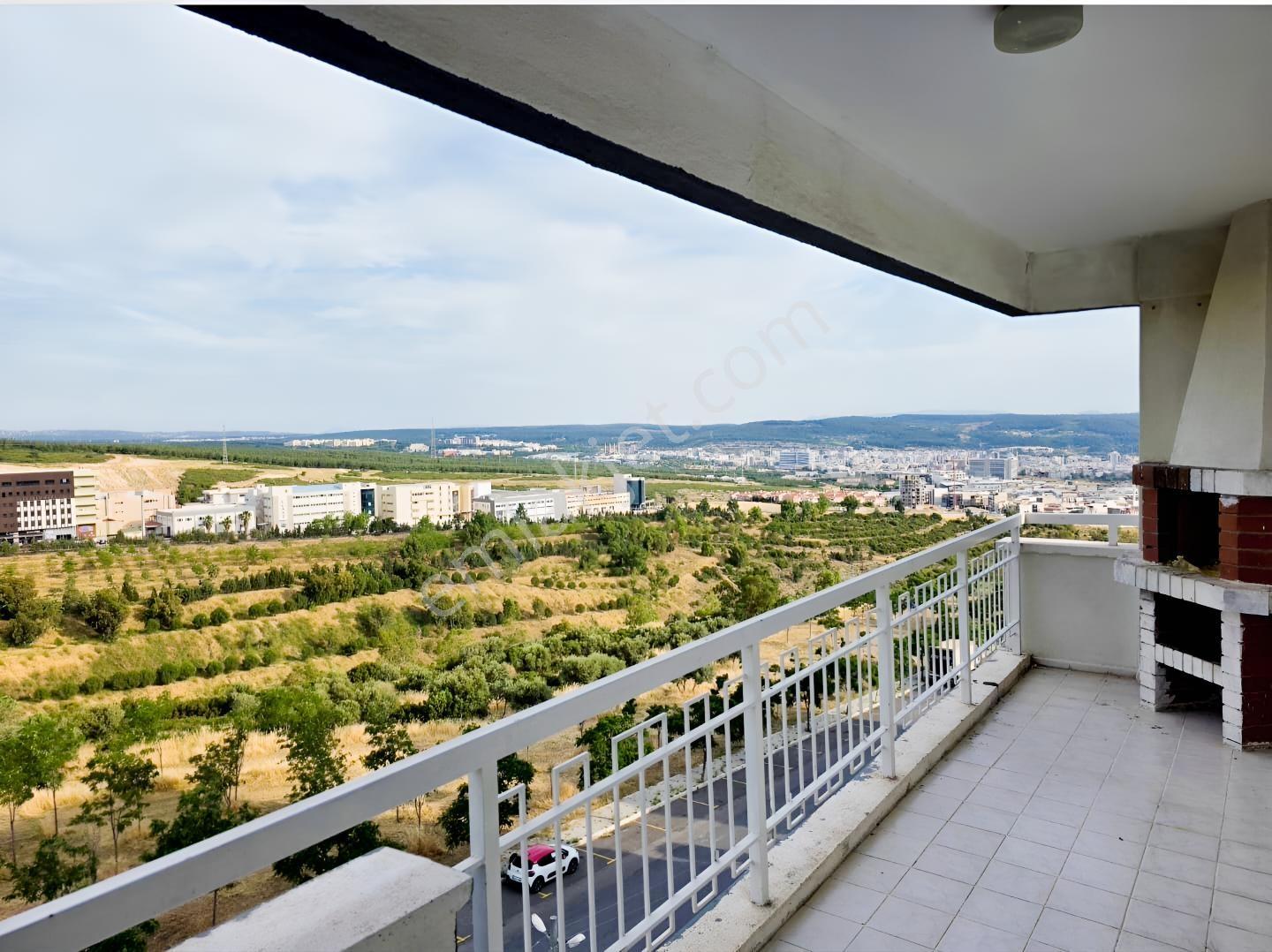Buca Cumhuriyet Mah De Ara Kat 3+1 D.gazlı Kiralık Daire - Görsel 22