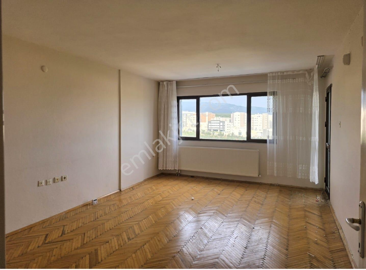 Buca Cumhuriyet Mah De Ara Kat 3+1 D.gazlı Kiralık Daire - Görsel 3