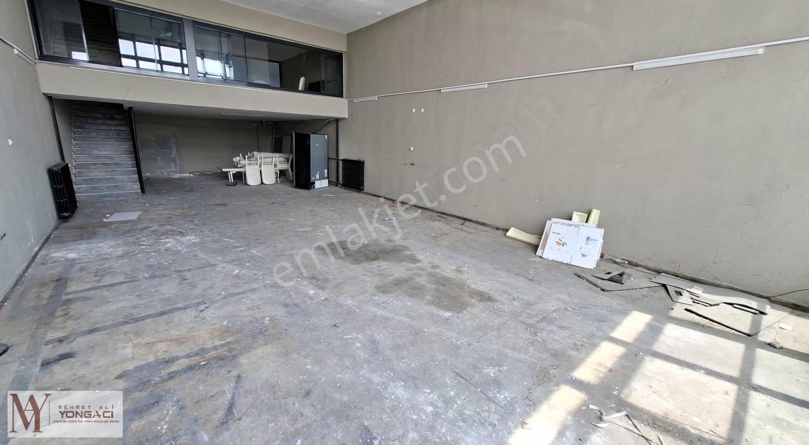 Mobilyacılar Sitesinde 4 Katlı Bodrumu Bulunan Satılık Boş Bina - Görsel 15