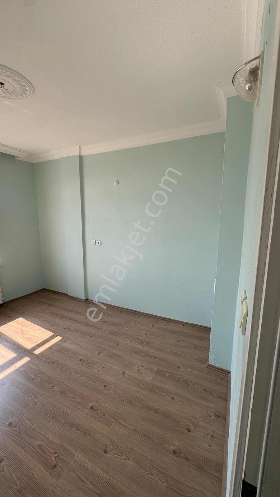 Ali Naki Erenyol Lisesi Arkası Cadde Cephe 2+1 110m2 Daire - Görsel 2